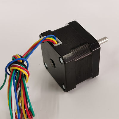 1.7A 4 étapes 12v ou 24v 200/Rev High Speed élevées de couple de moteur pas à pas de Nema 17 d'imprimante de l'avance 3D